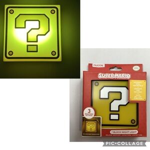 New in package Nintendo Super Mario Block Light